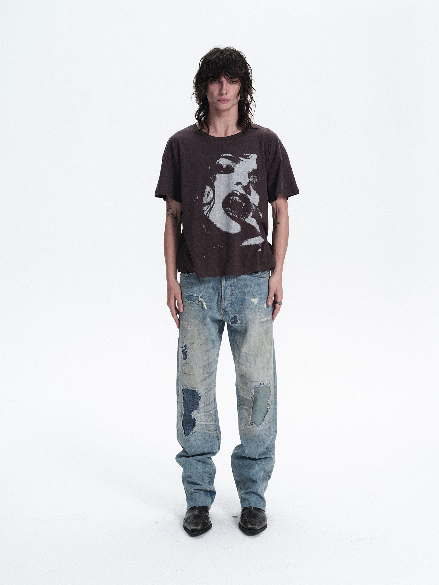 VAMPIRE PORTRAIT CREW NECK TEE