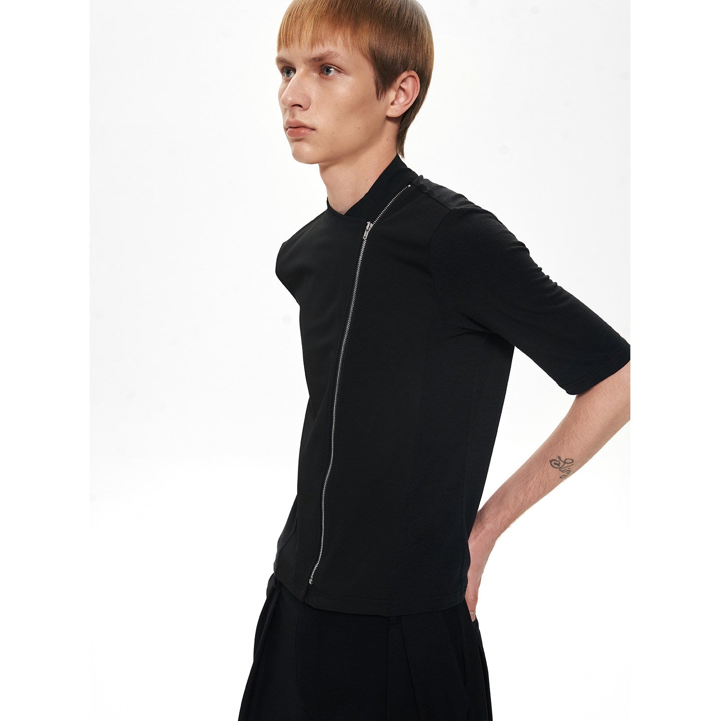 SHADOW PANEL SHORT SHIRT