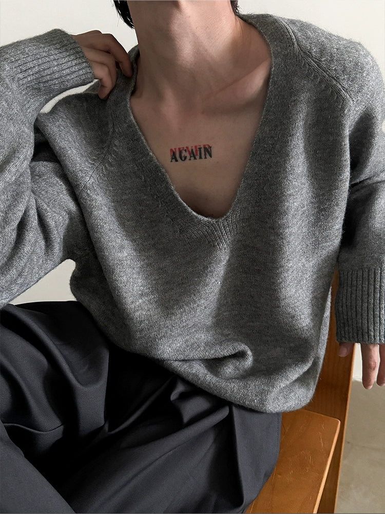 V-NECK KNIT SKIN-FRIENDLY SWEATER