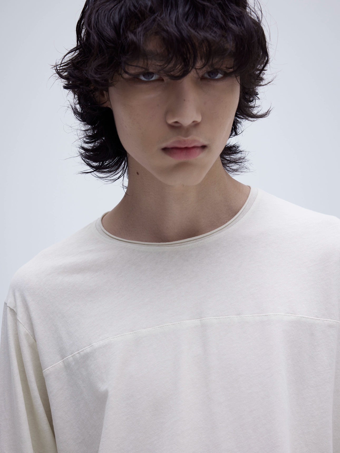 STRUCTURAL CUT LONG SLEEVE TOP