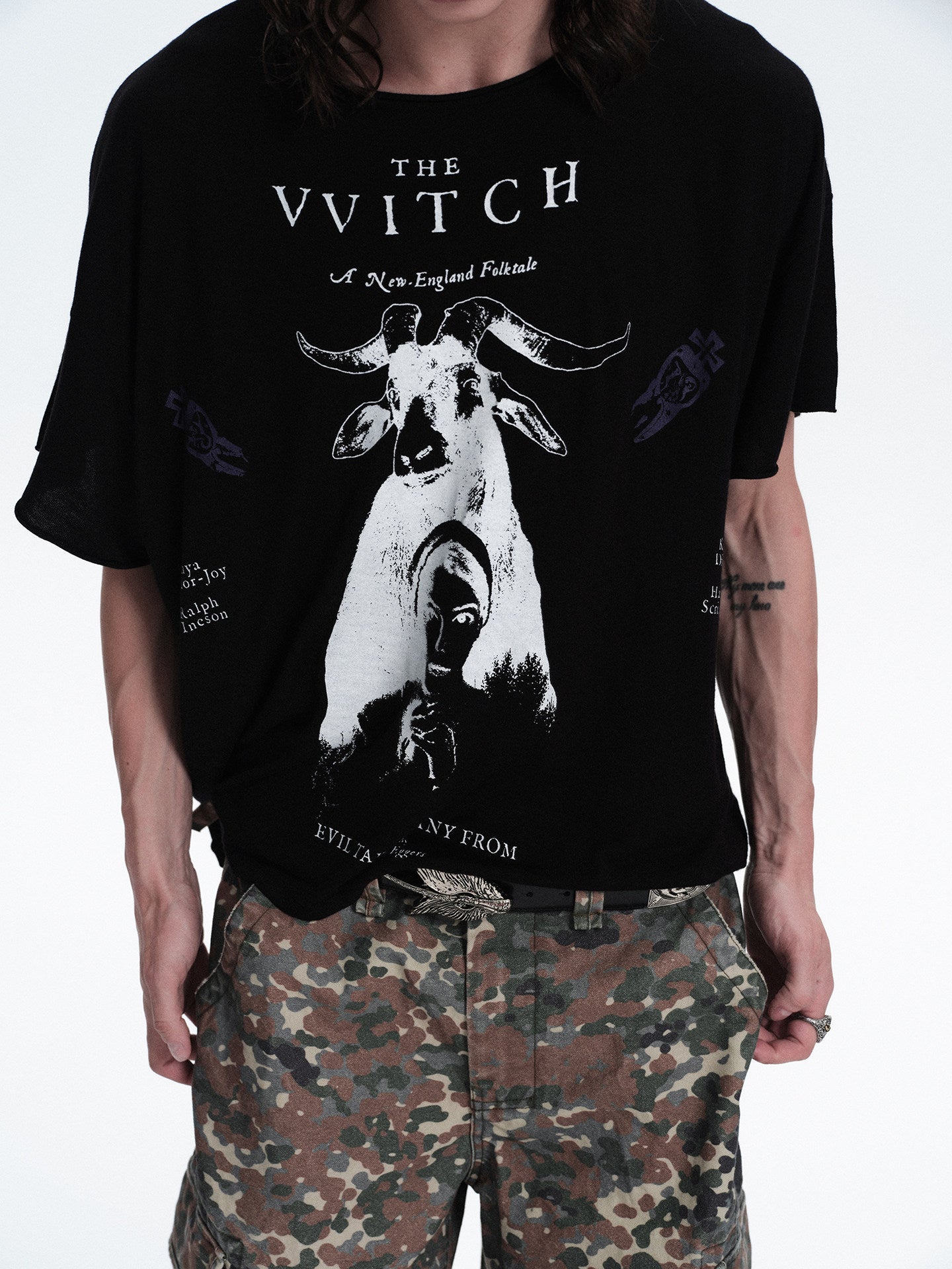 THE VVITCH OVERSIZED KNIT TEE