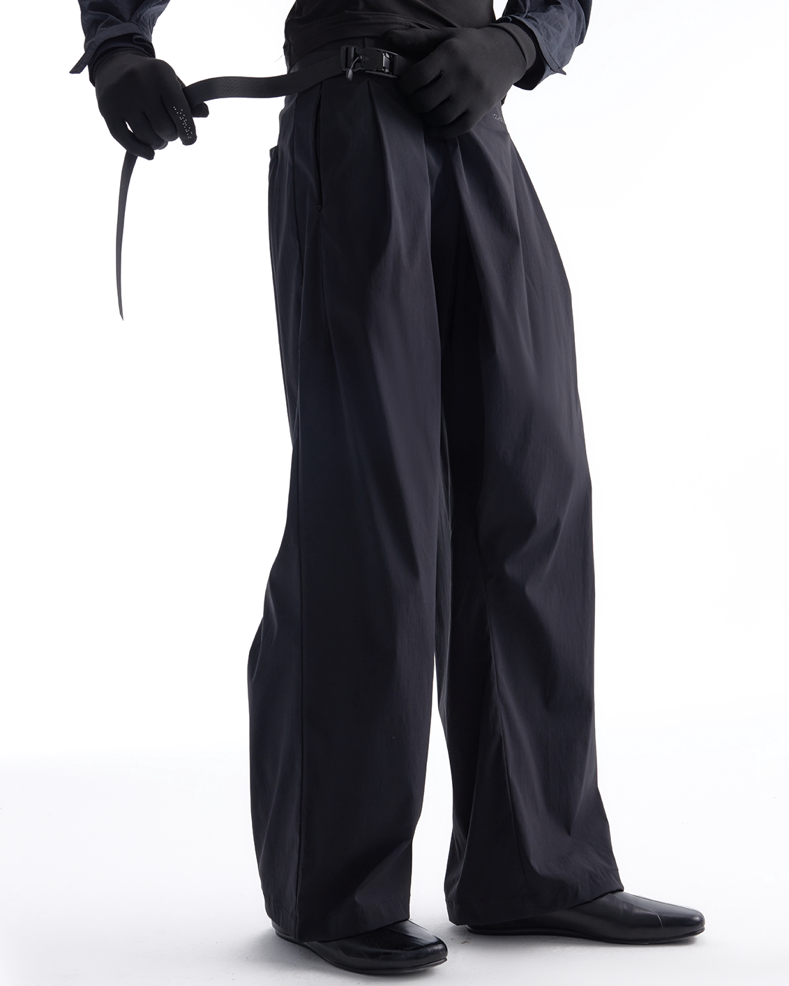TORSION CUT TECH TROUSERS