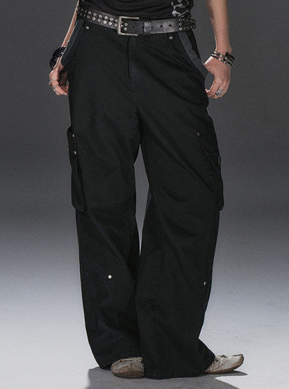 RIVET PANEL MULTI POCKET CARGO