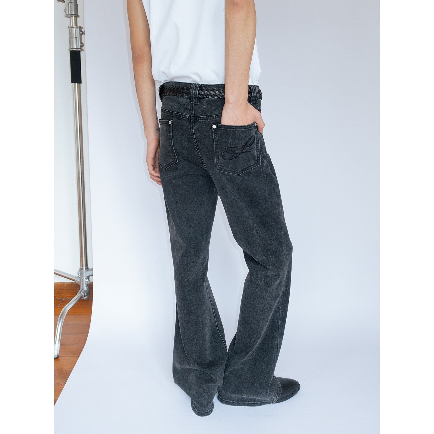 VINTAGE WASHED BOOTCUT JEANS