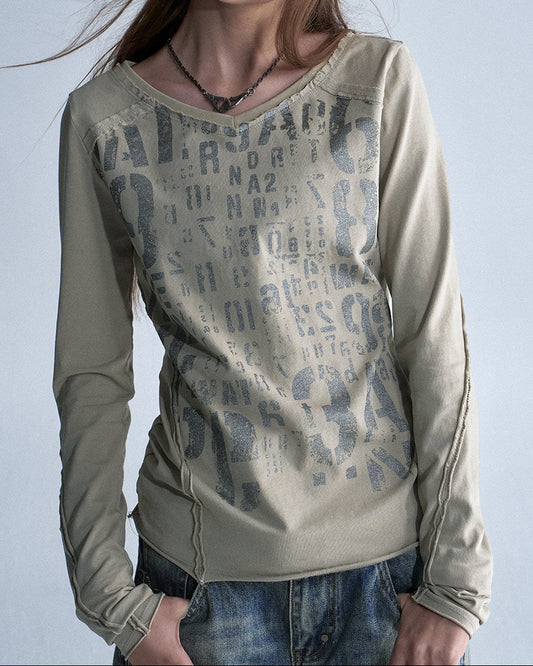 Y2K FRAYED GRAPHIC SLIM TOP