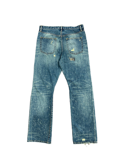 DARK WASHED DESTROYED STRAIGHT JEANS