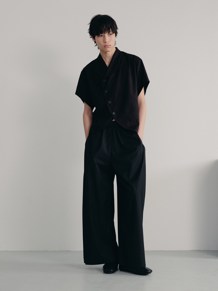 CURVED SLIT DOVETAIL SHIRT