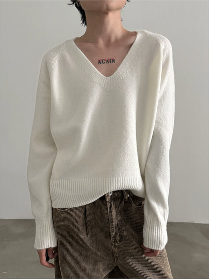 V-NECK KNIT SKIN-FRIENDLY SWEATER