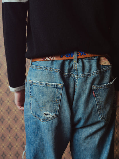 SLASHED DETAIL LOOSE STRAIGHT JEANS
