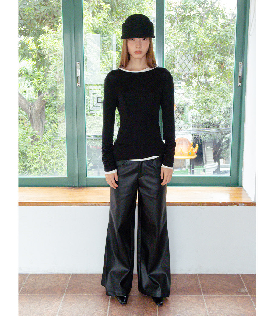 FAUX LEATHER PLEATED SLACKS