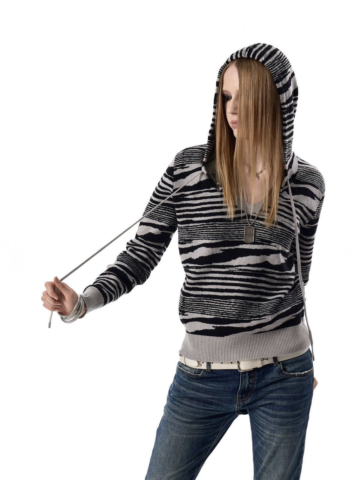 ZEBRA STRIPED V NECK KNIT HOODIE