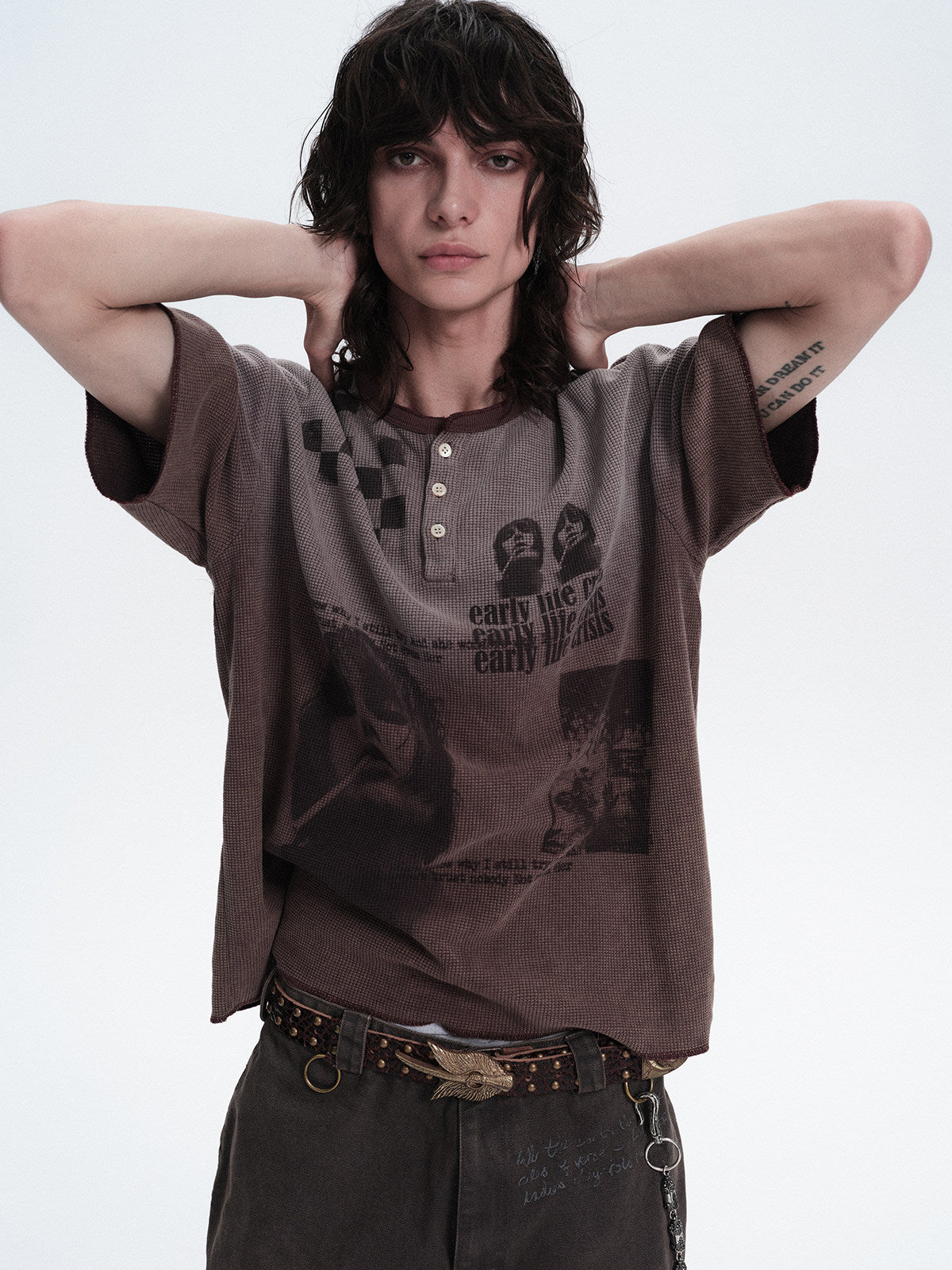 FADED WAFFLE PORTRAIT TEE