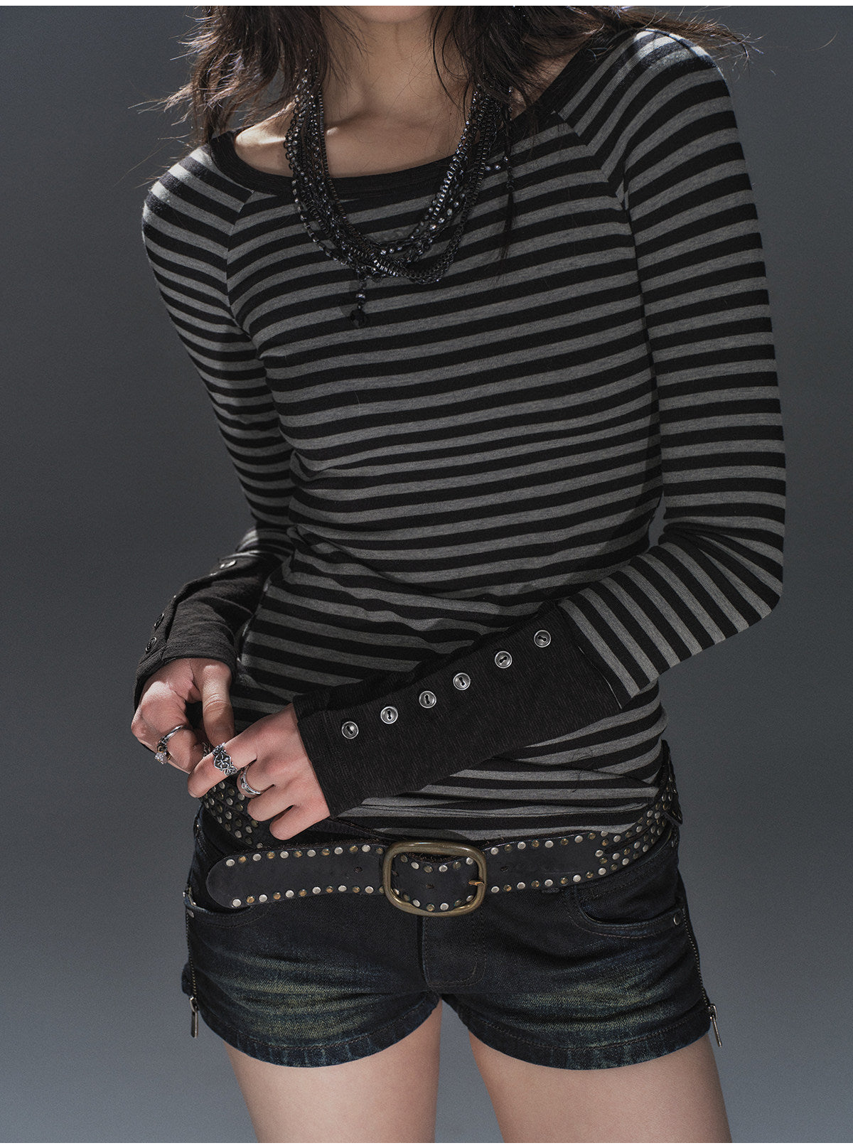 BUTTON CUFF STRIPED RAGLAN TOP