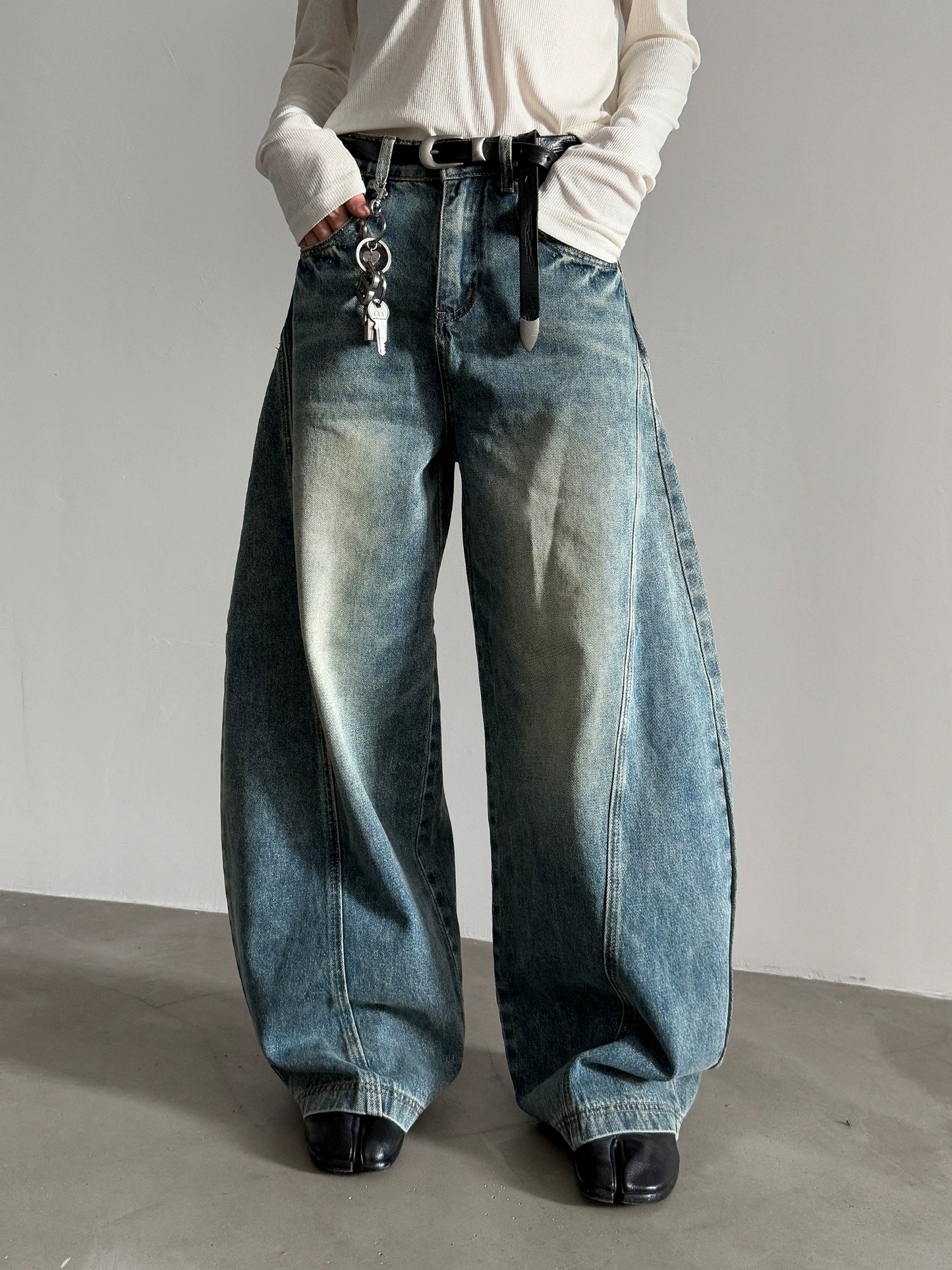 VINTAGE WASHED SCIMITAR JEANS