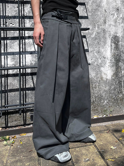 SLIDE BUCKLE'S  GREY PLEATED SLACKS