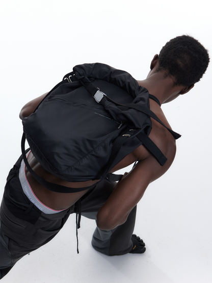 NYLON REVOLUTION MAGNETIC BAG