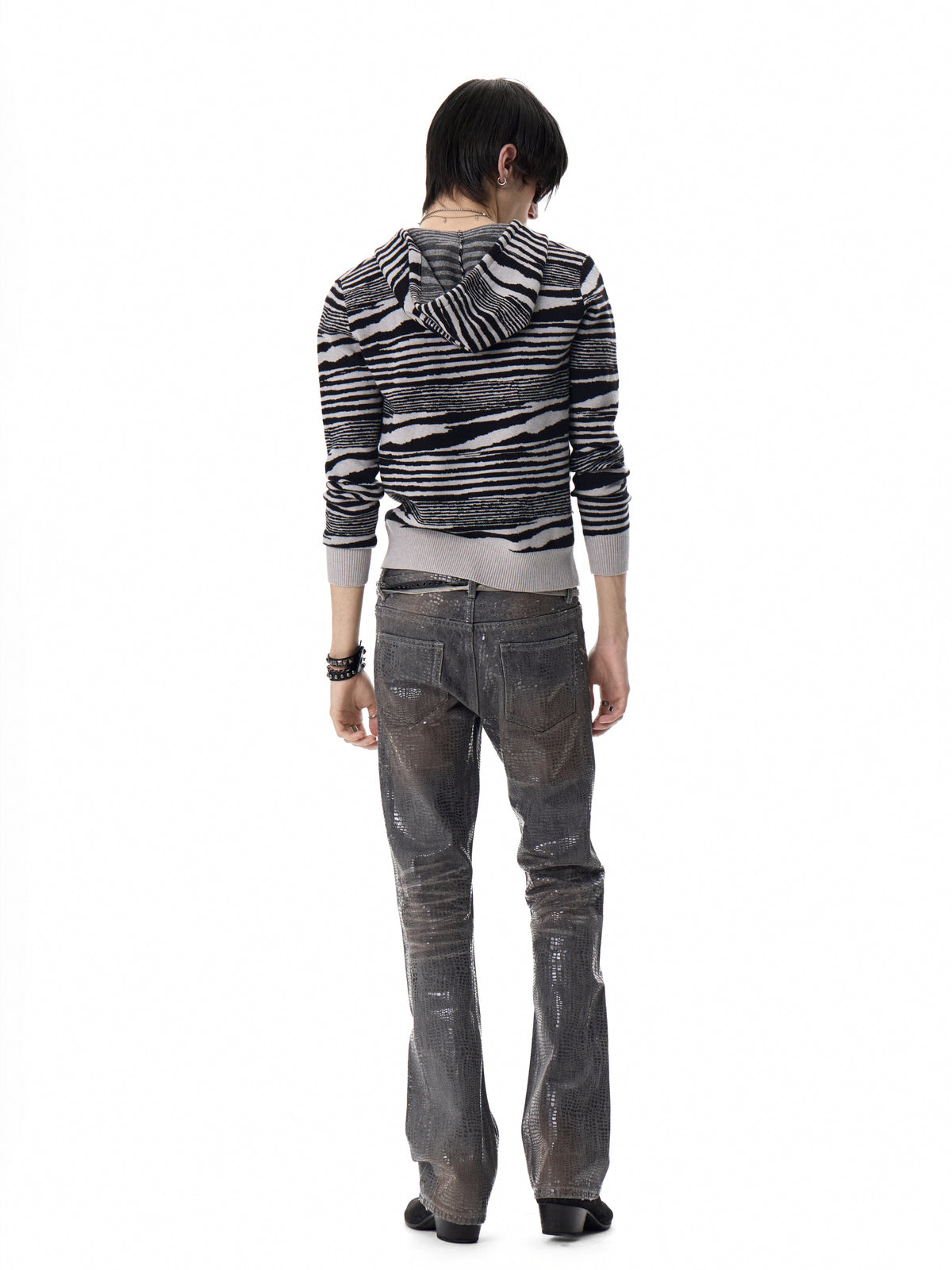 ZEBRA STRIPED V NECK KNIT HOODIE