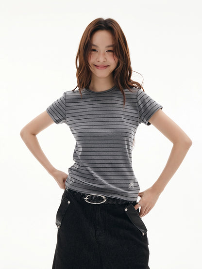 SLIM STRIPE EMBROIDERED TEE