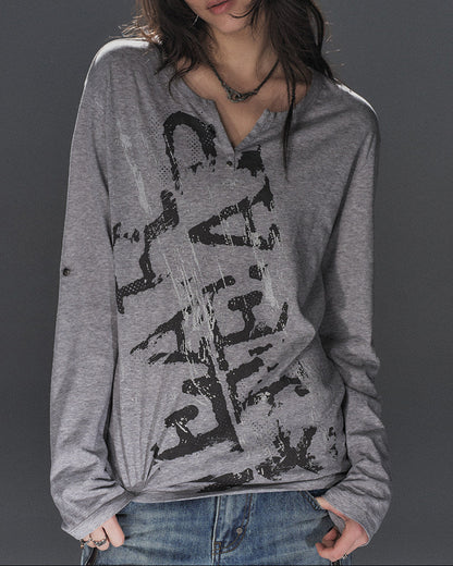 SILVER DISTRESSED V NECK TEE
