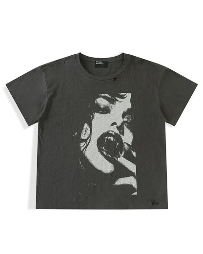 VAMPIRE PORTRAIT CREW NECK TEE