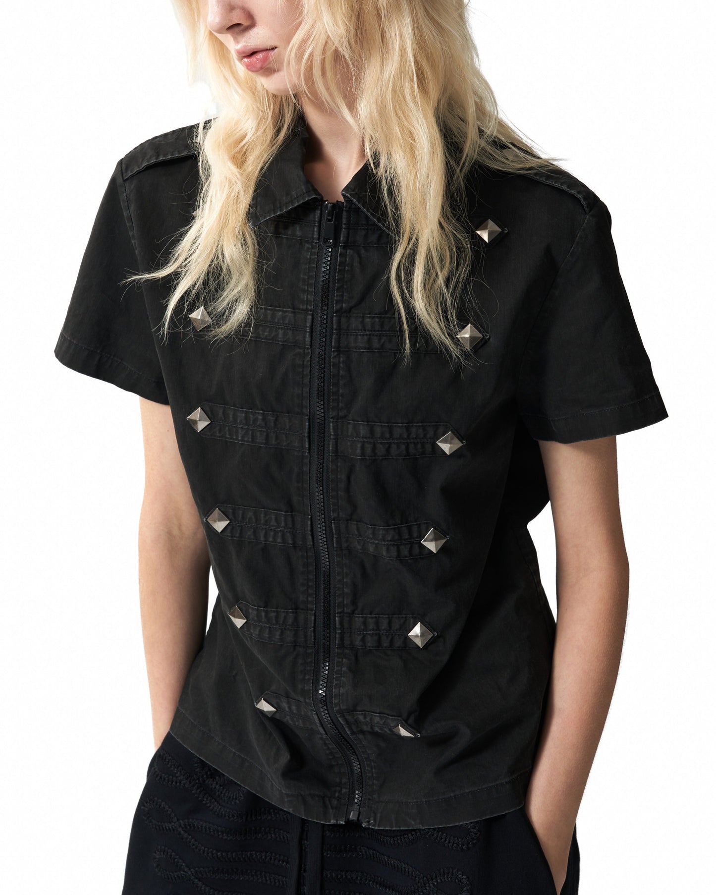EPAULETTE RIVET ZIP TOP