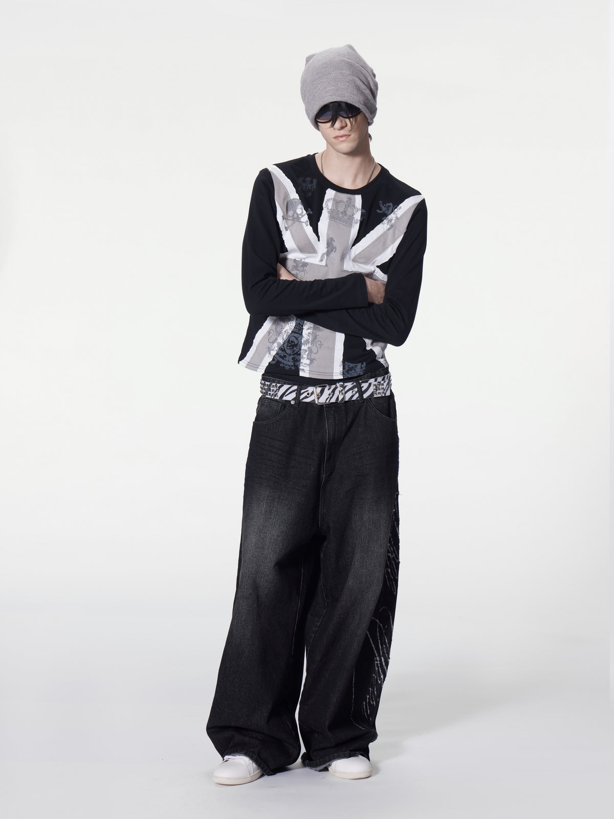 UNDERGROUND FLAG PATCH SLIM TOP