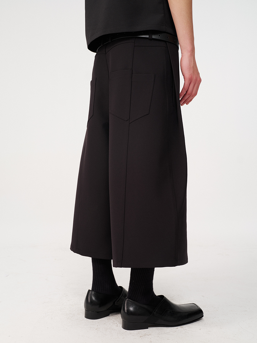 CURVED SHAPE 3/4 TROUSERS