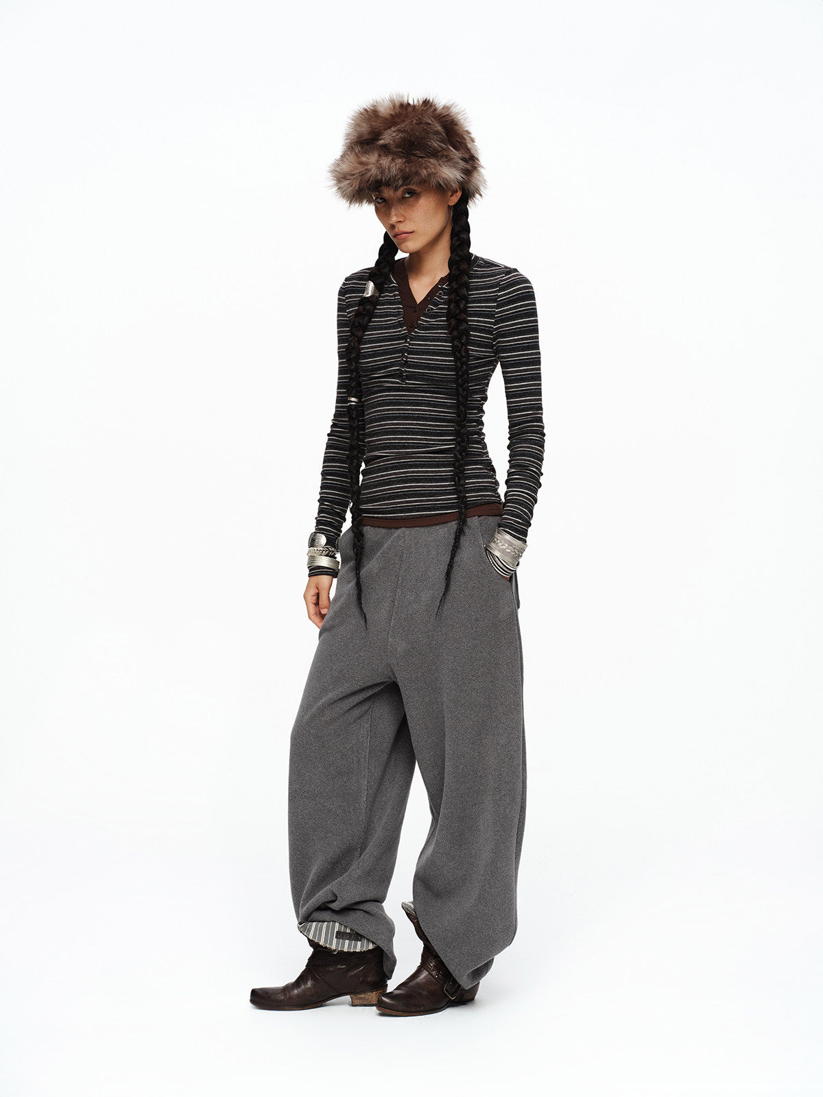 CURVED FLEECE TROUSER PANTS