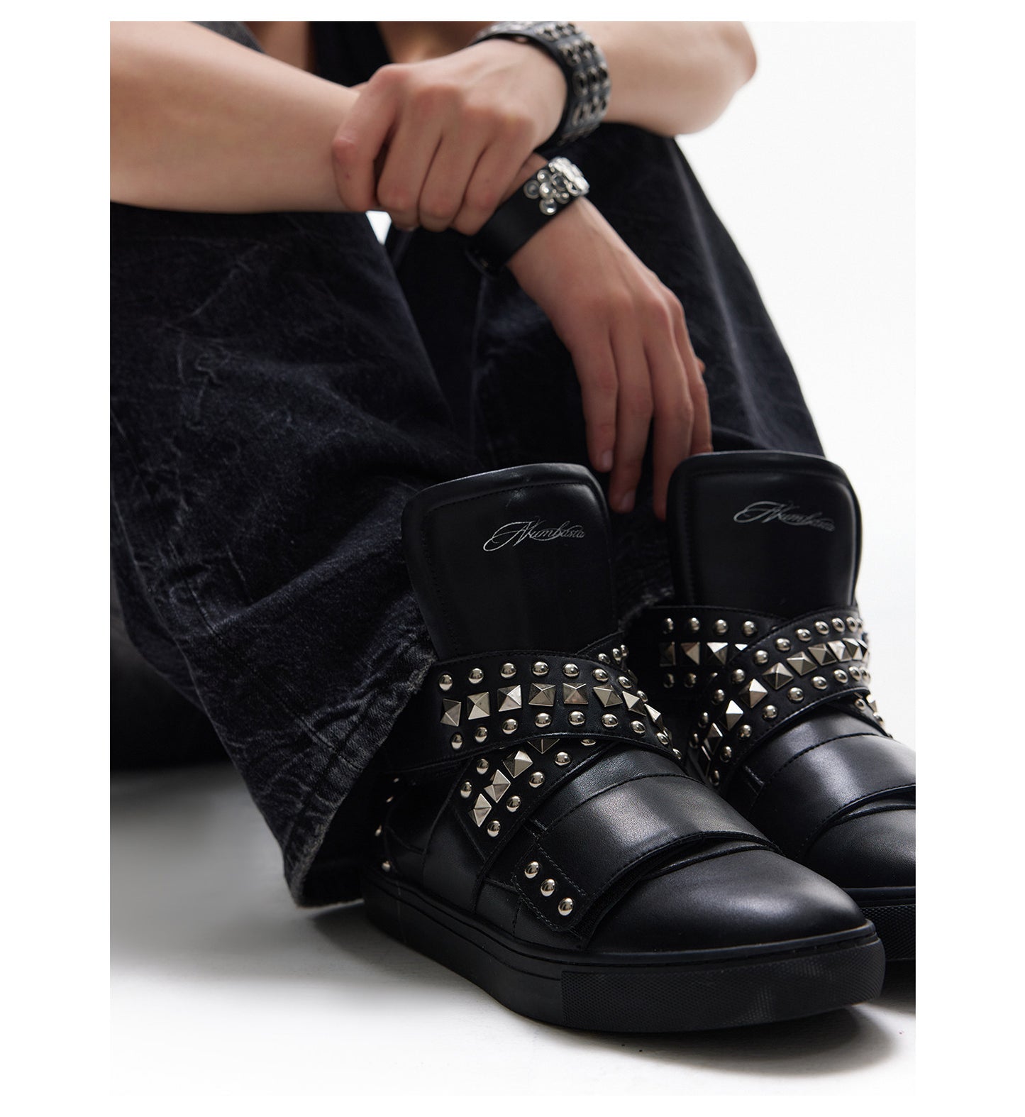RIVET VELCRO HIGH TOP STAD SNEAKERS