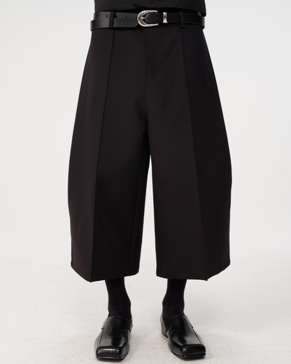 CURVED SHAPE 3/4 TROUSERS