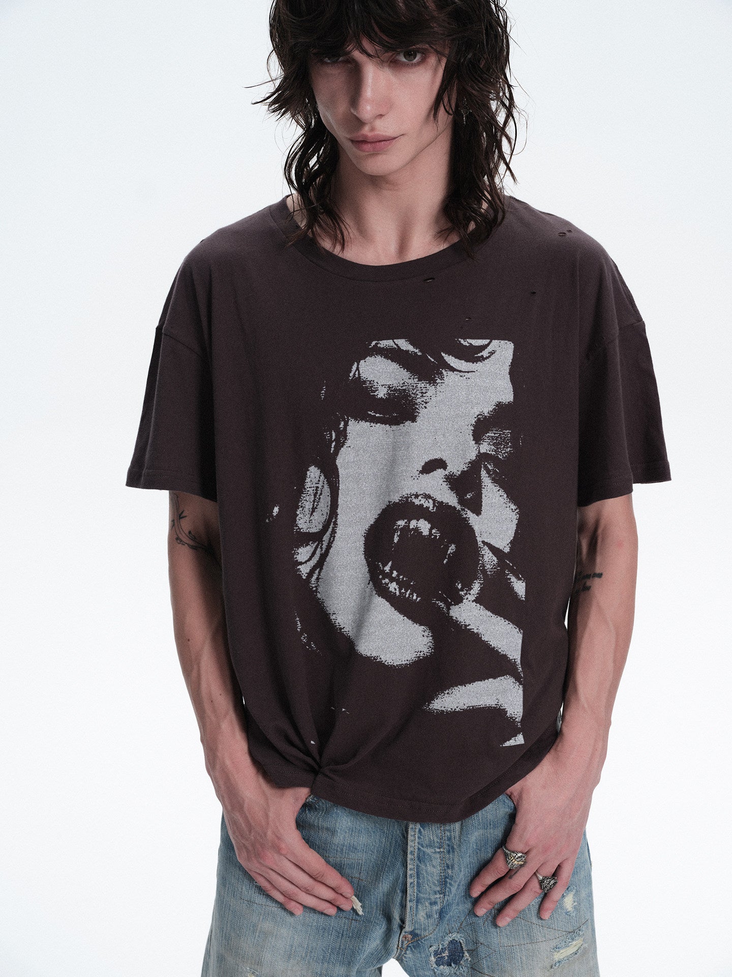 VAMPIRE PORTRAIT CREW NECK TEE